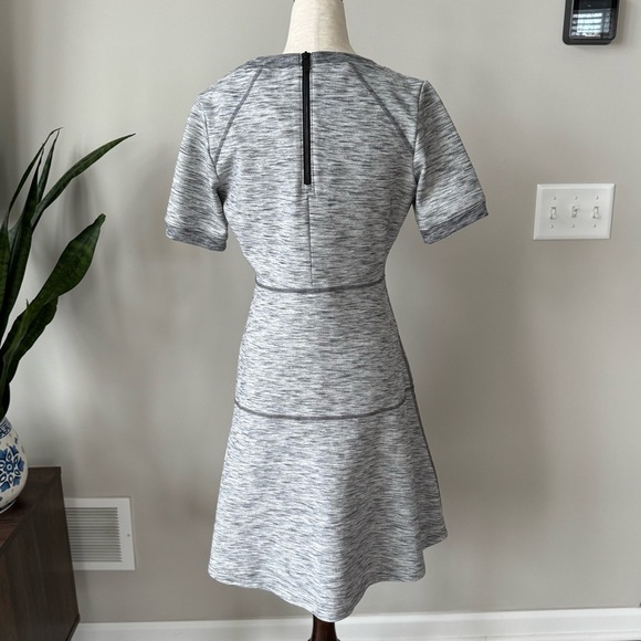 Athleta Marble Fit-and-Flare MIDI Ahort SleeveDress - Picture 5 of 9